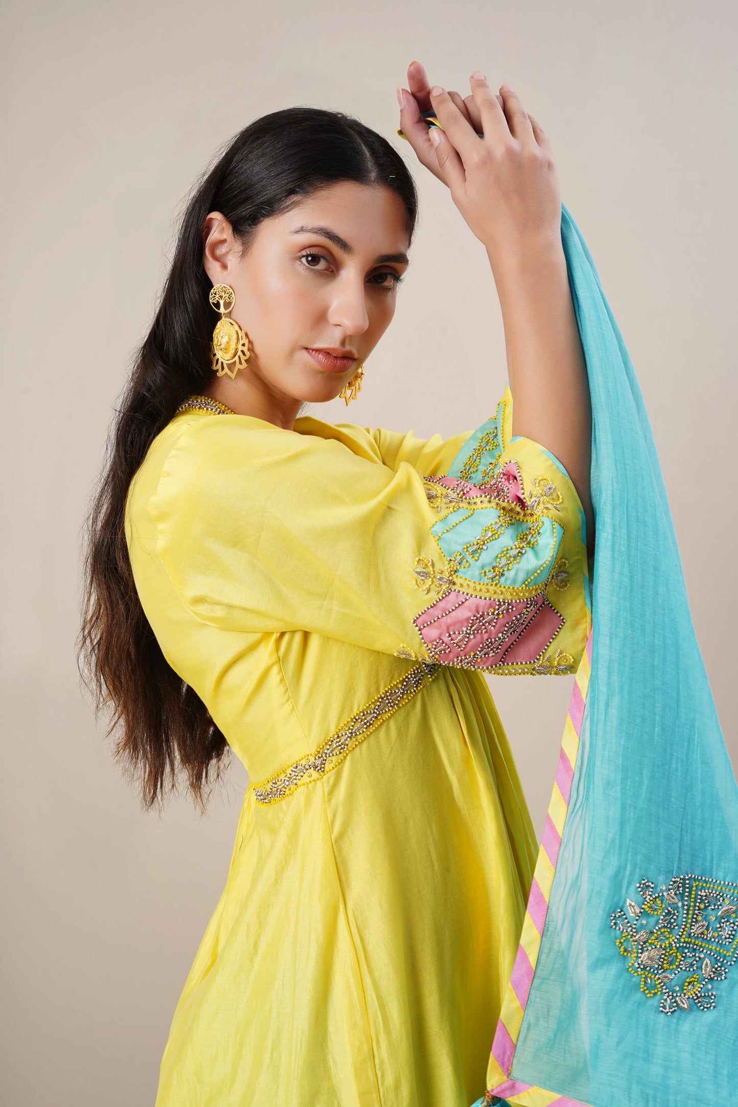 Naira Cut Exquisite Hand-Embroidered Suit Set