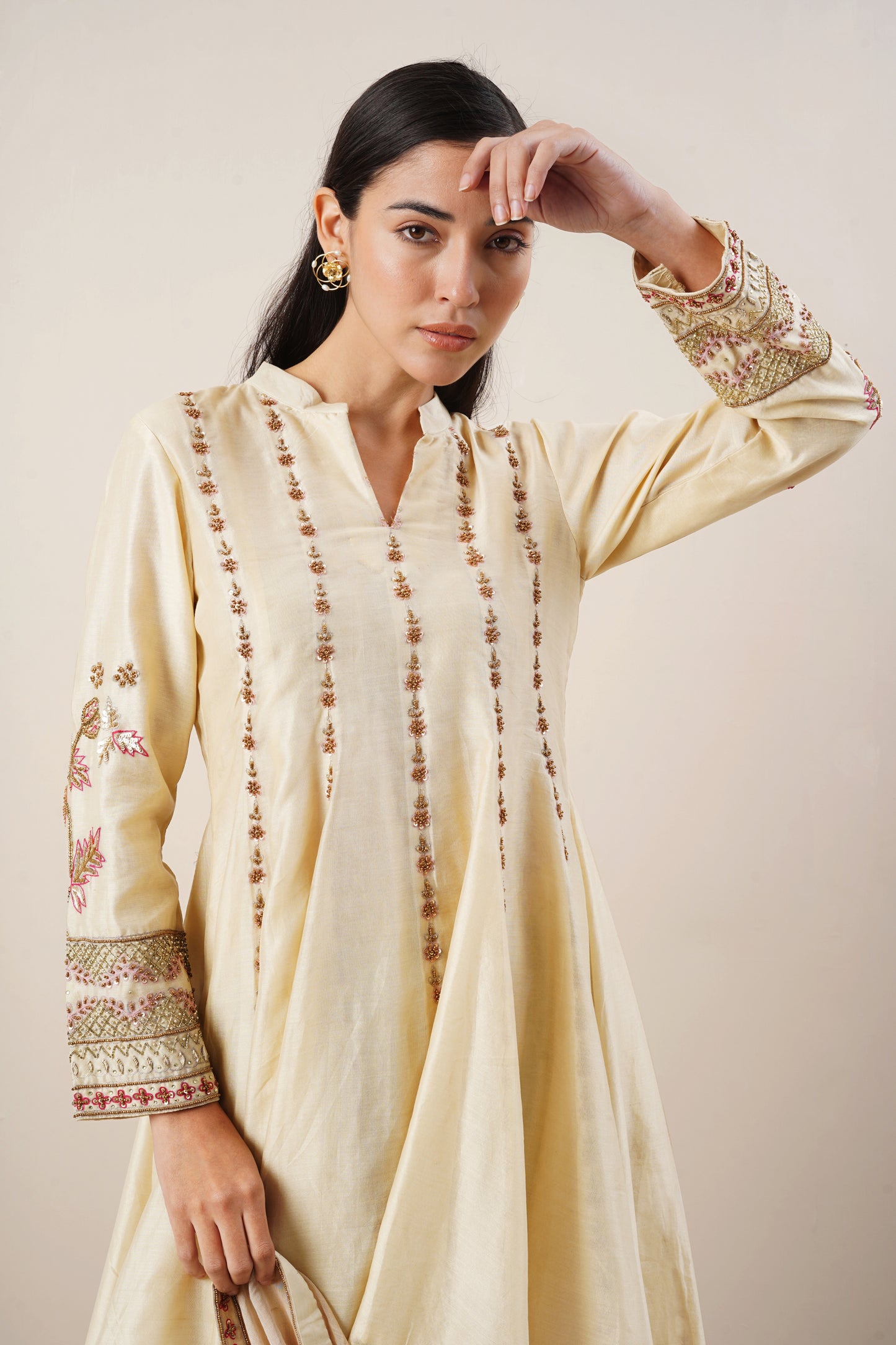 Cream Hand Embroidered Dhoti Set in Handloom Chanderi