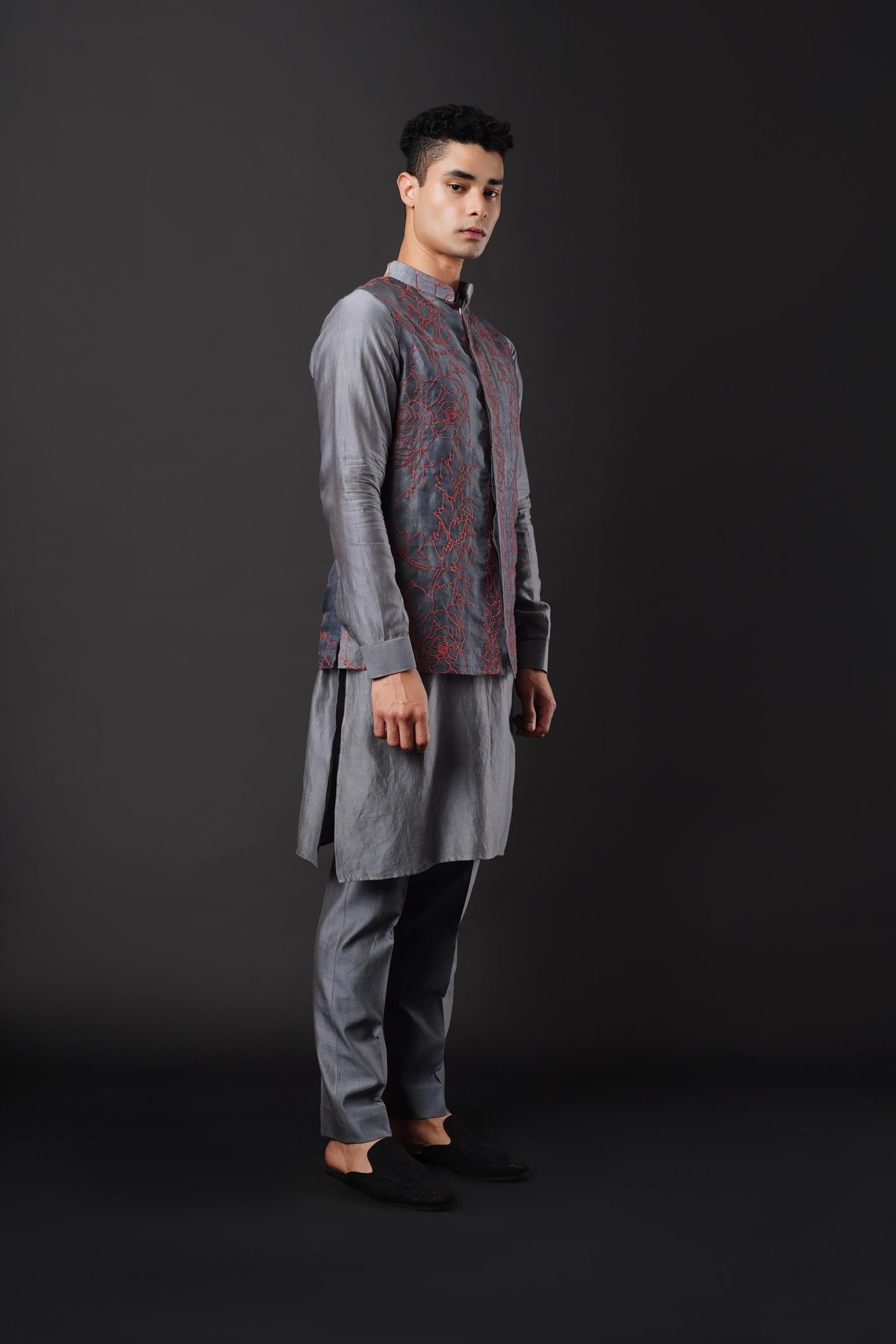 Elegant Silver Grey Kurta Ensemble with Embroidered Organza Jacket