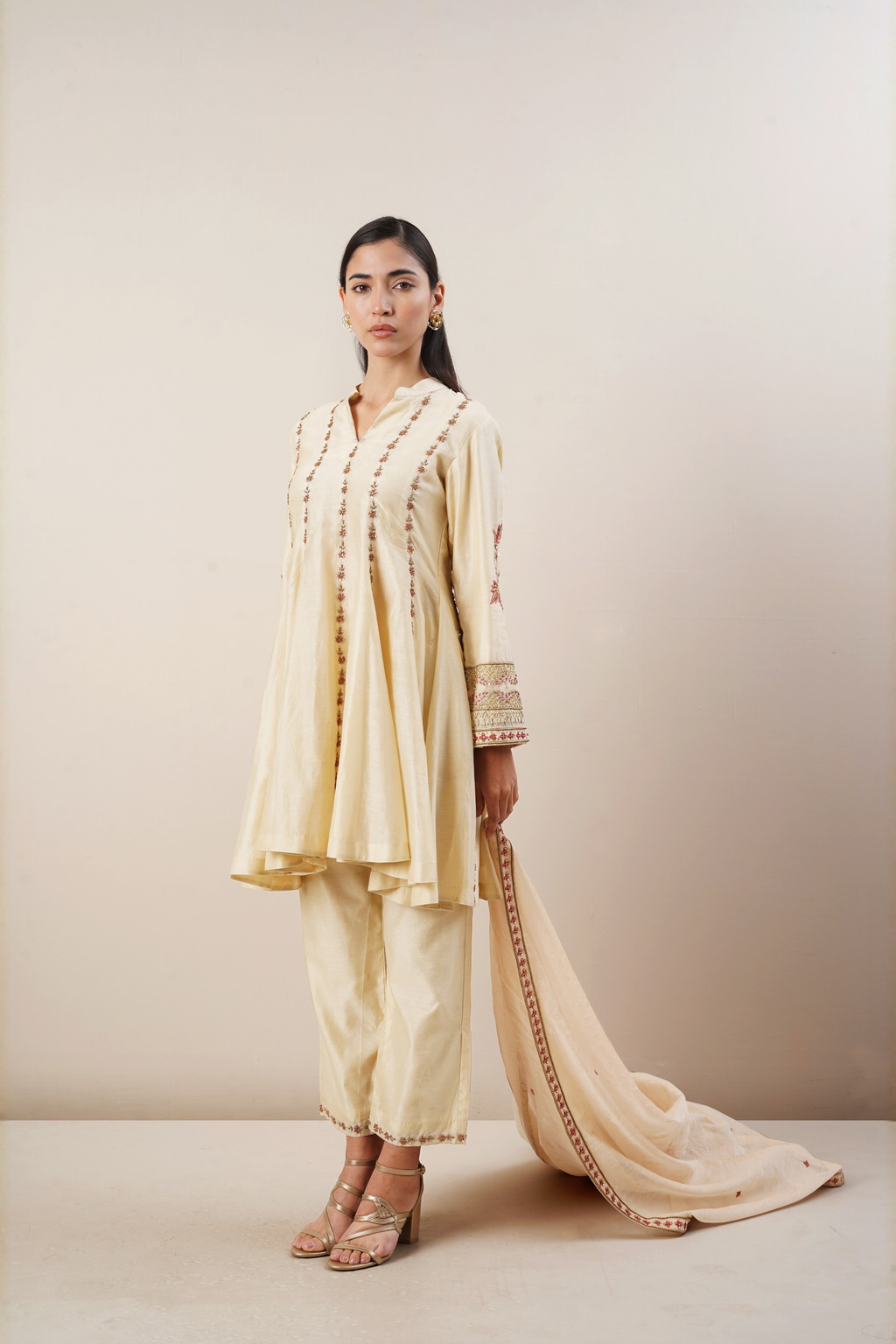 Ivory chanderi silk kurta set
