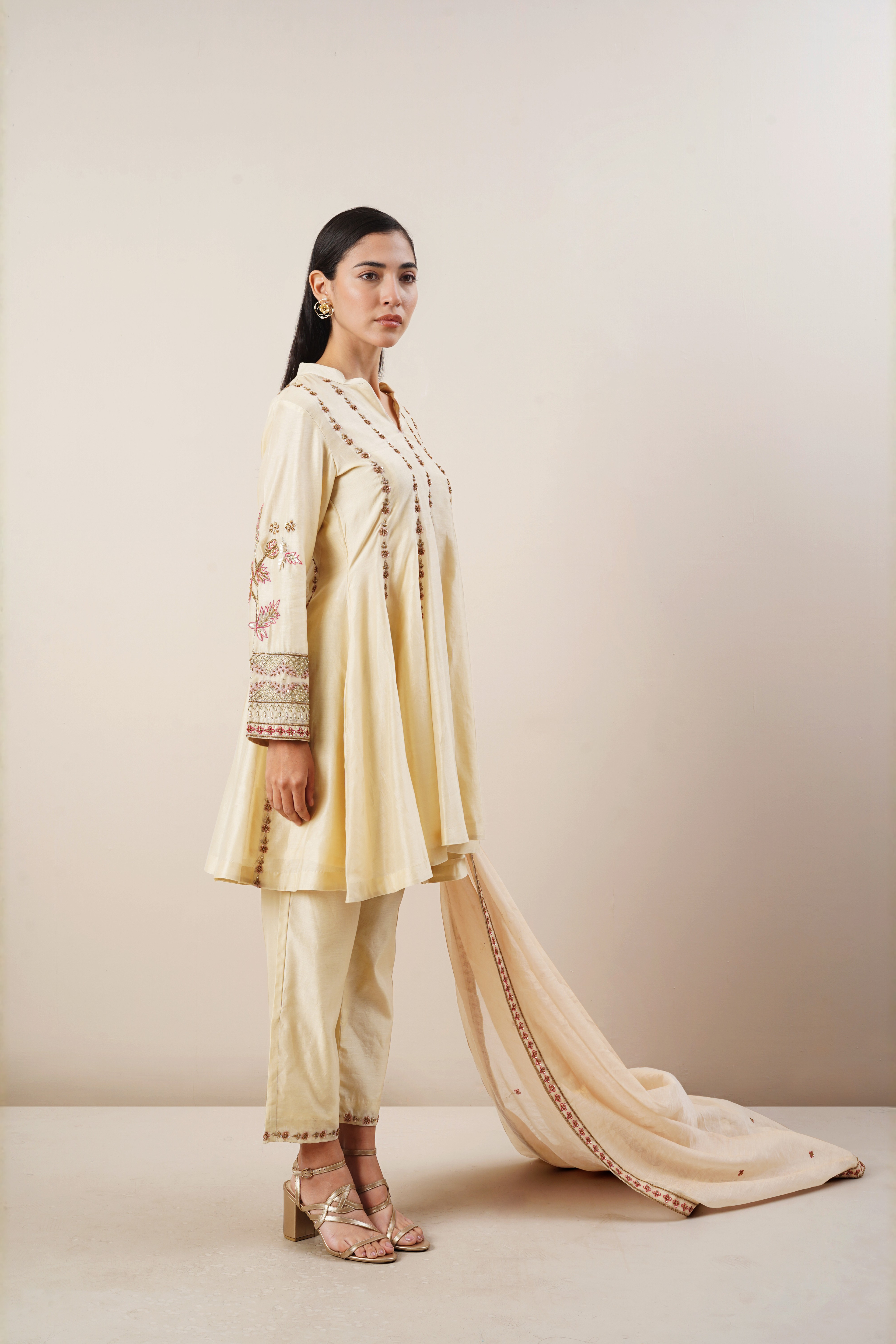 Ivory chanderi silk kurta set
