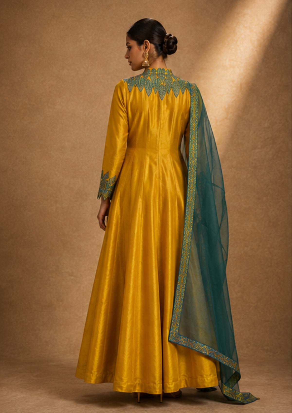 Kanak Anarkali Set