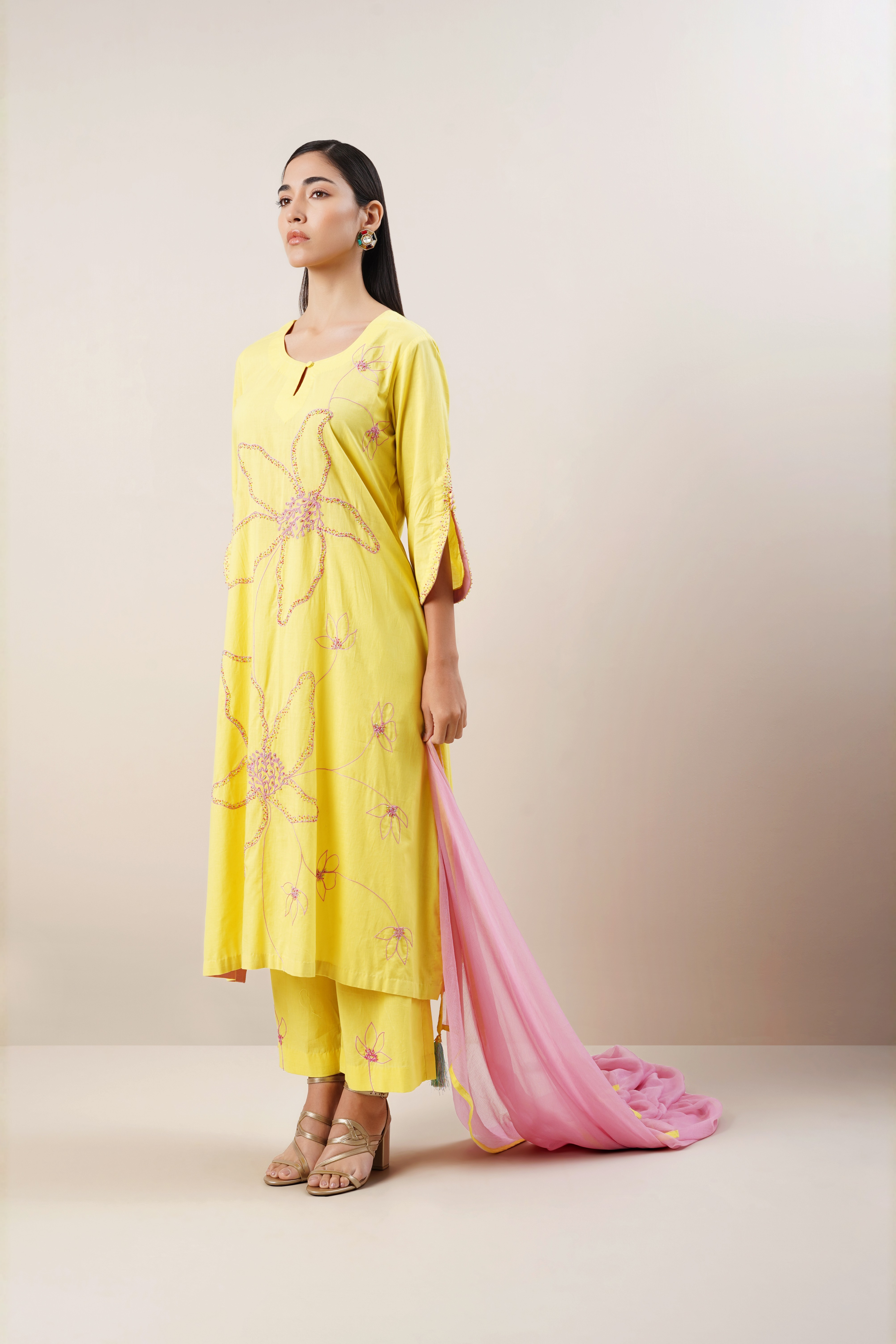 Yellow kurta set in handloom chanderi