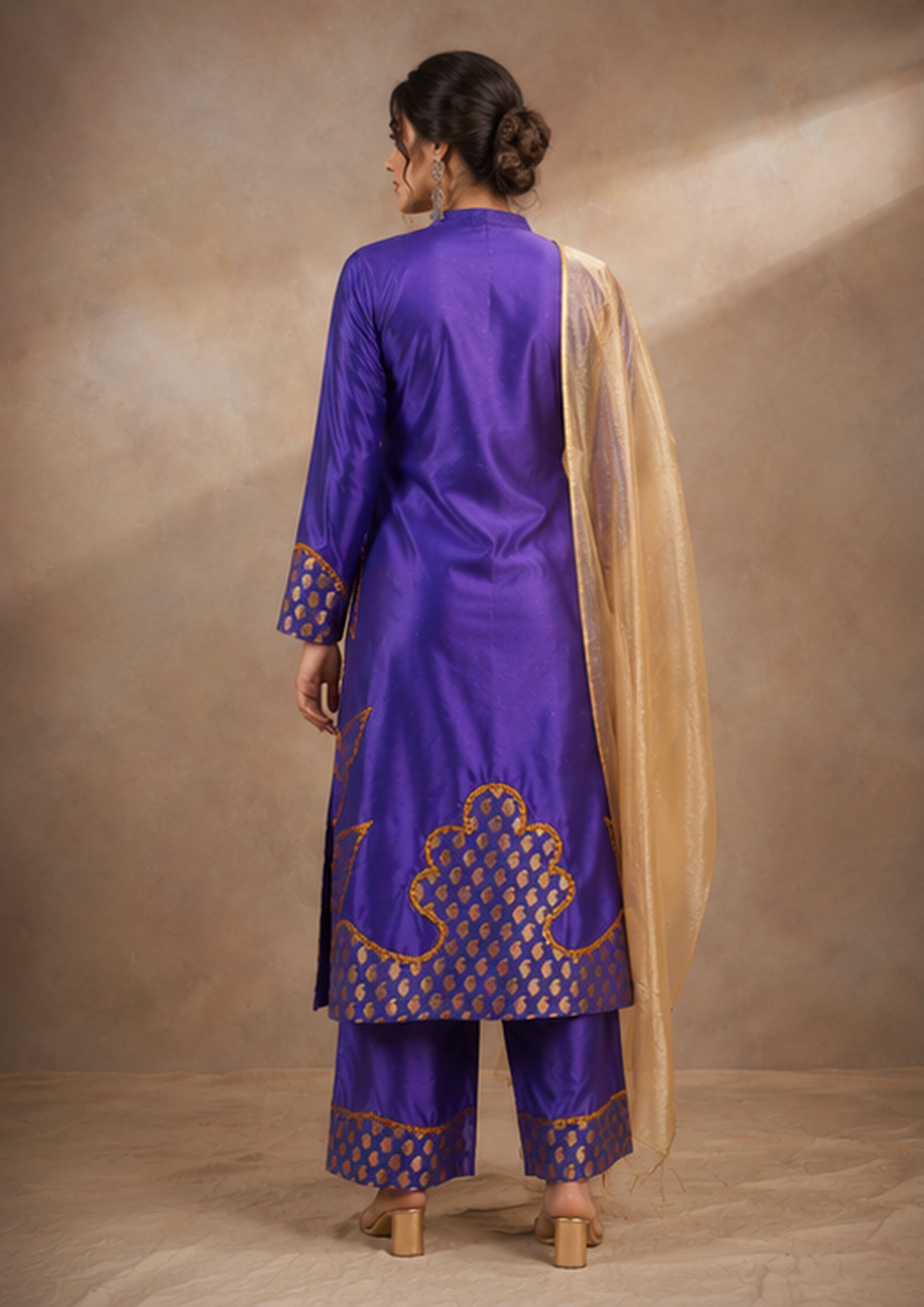 Ruhani- Silk Suit Set