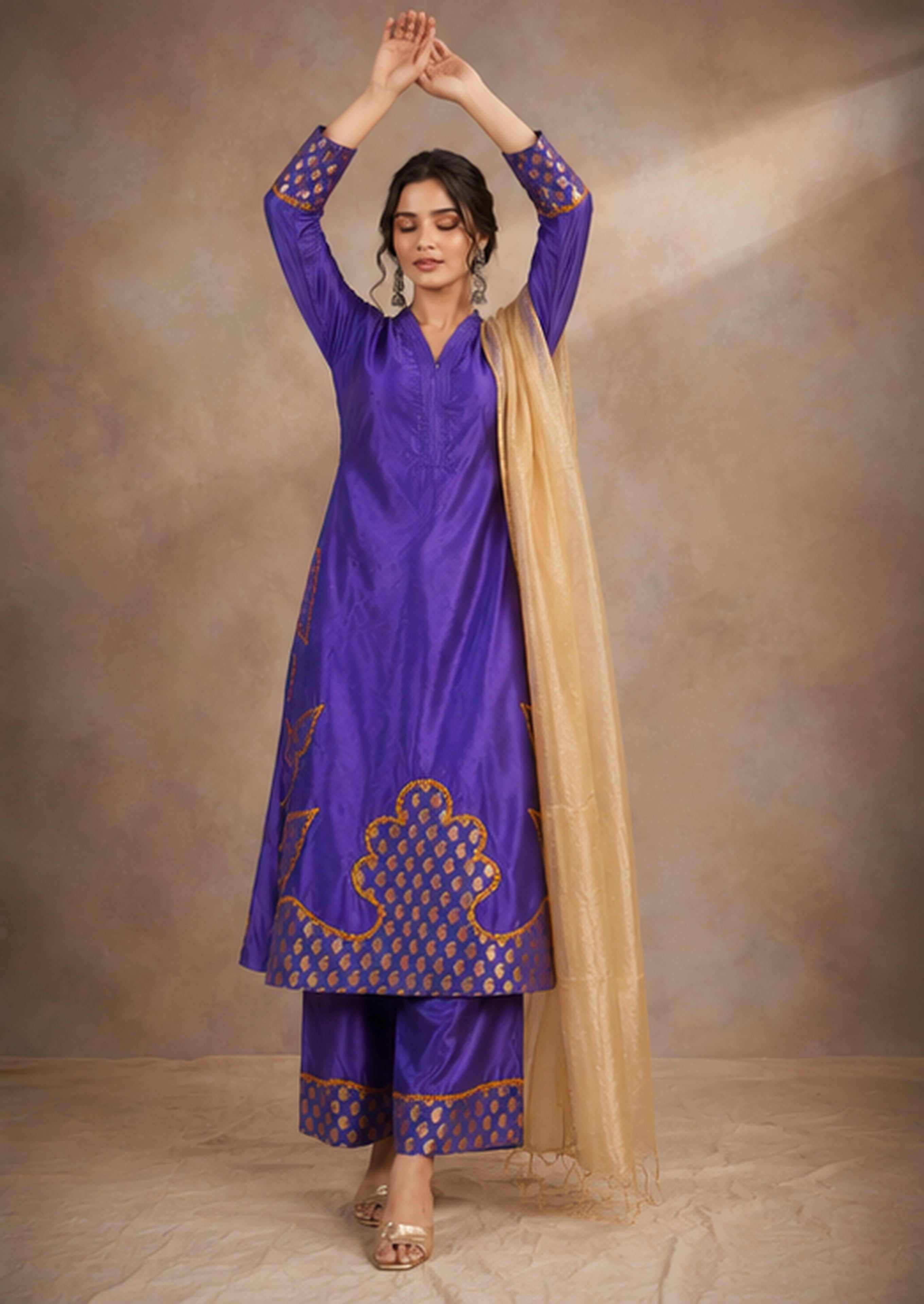 Ruhani- Silk Suit Set